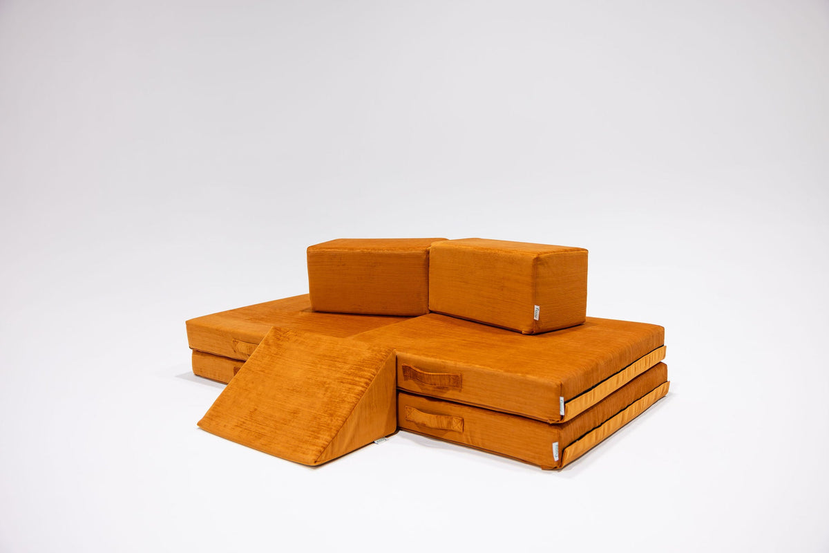 The Figgy play couch