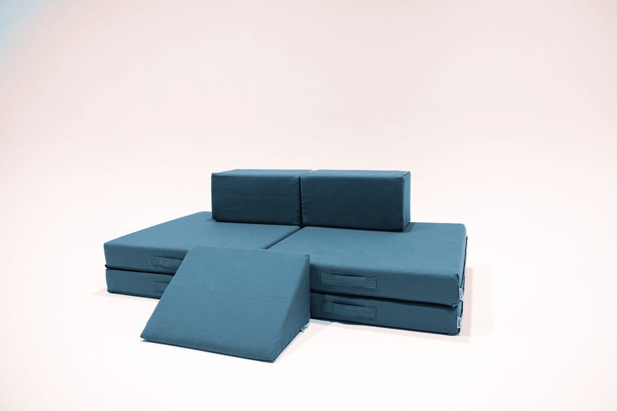 The Figgy play couch