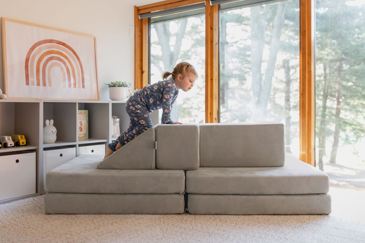 The Figgy play couch